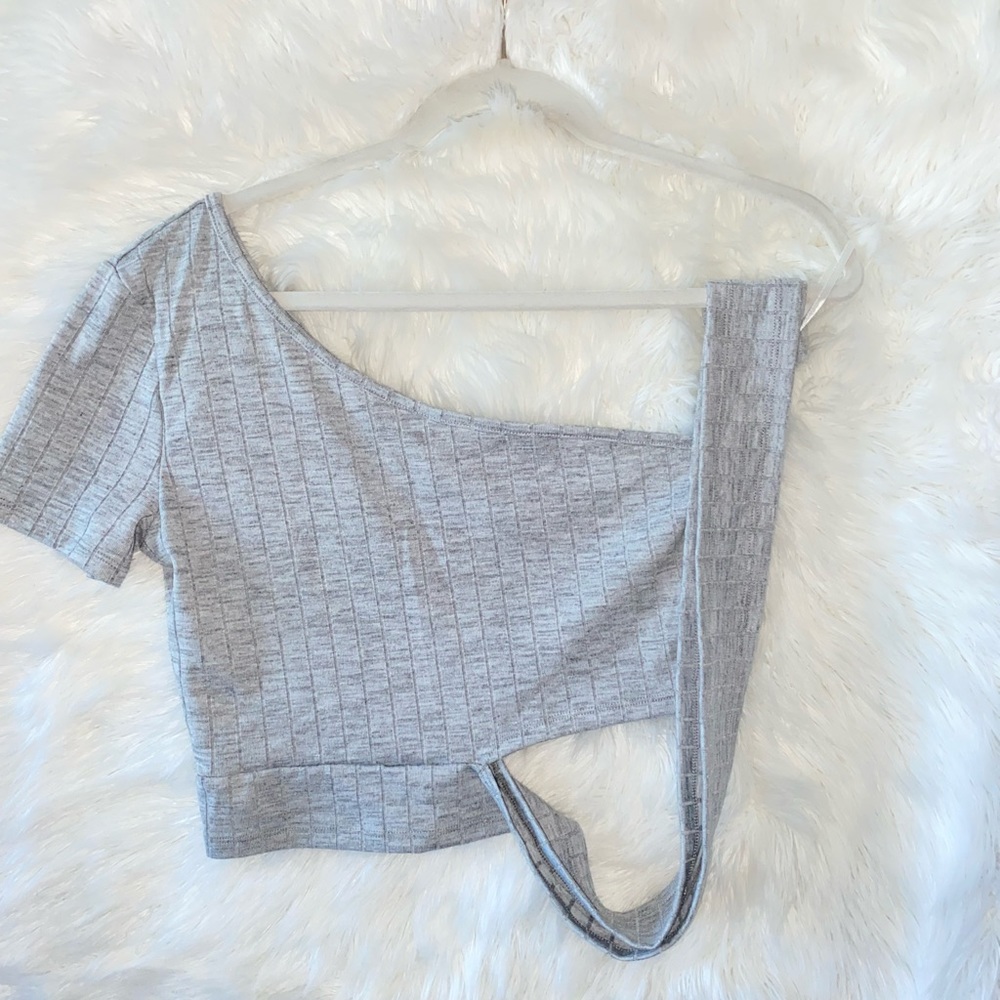 Grey one shoulder cutout crop top